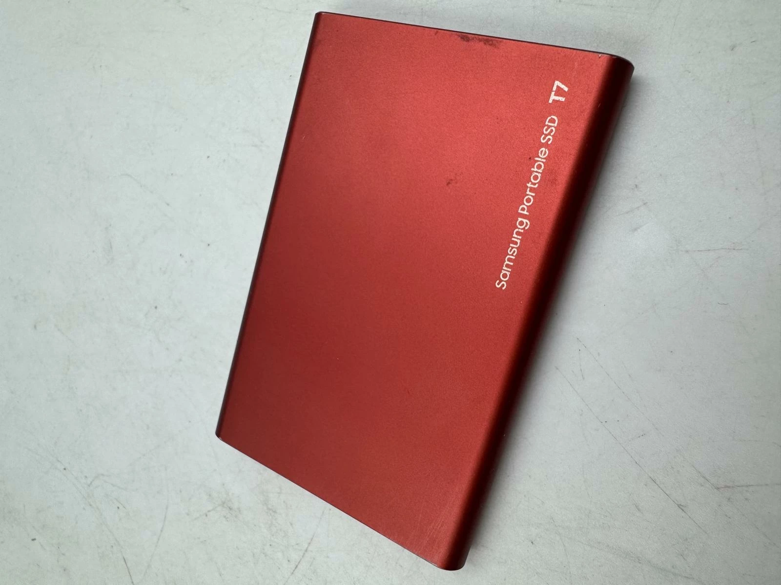 dysk-zewnetrzny-ssd-samsung-portable-t7-1tb-ssd-kod-producenta-mu-pc1t0rww