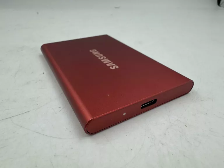 dysk-zewnetrzny-ssd-samsung-portable-t7-1tb-ssd-stan-11323-2