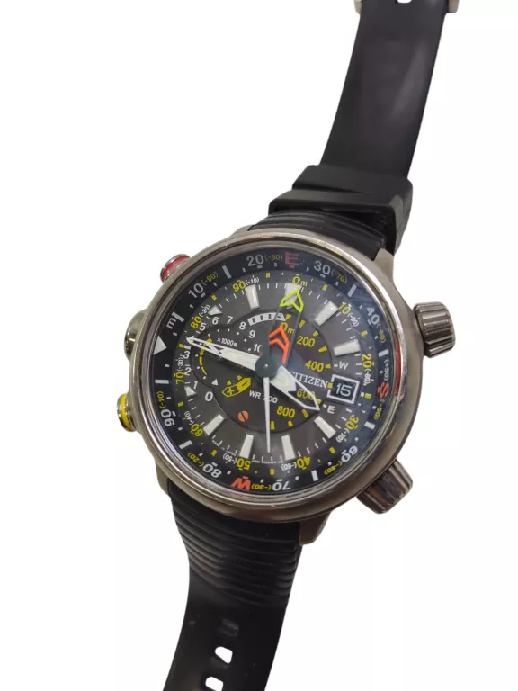 ZEGAREK CITIZEN BN4021-02E