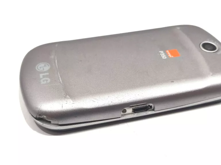 TELEFON LG-P350