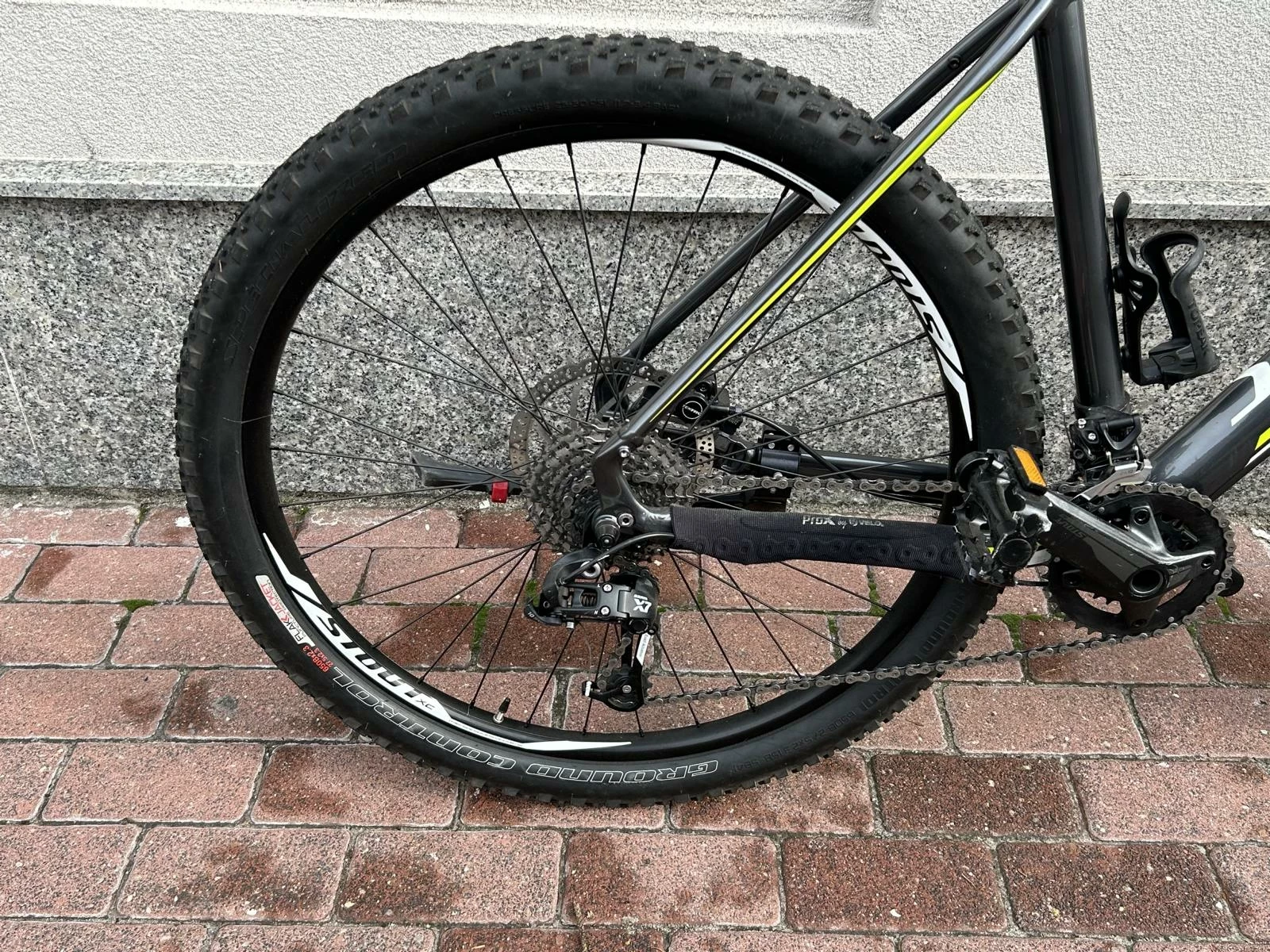 rower-gorski-specialized-29-kola-rama-xl-rozmiar-kola-129289-2048