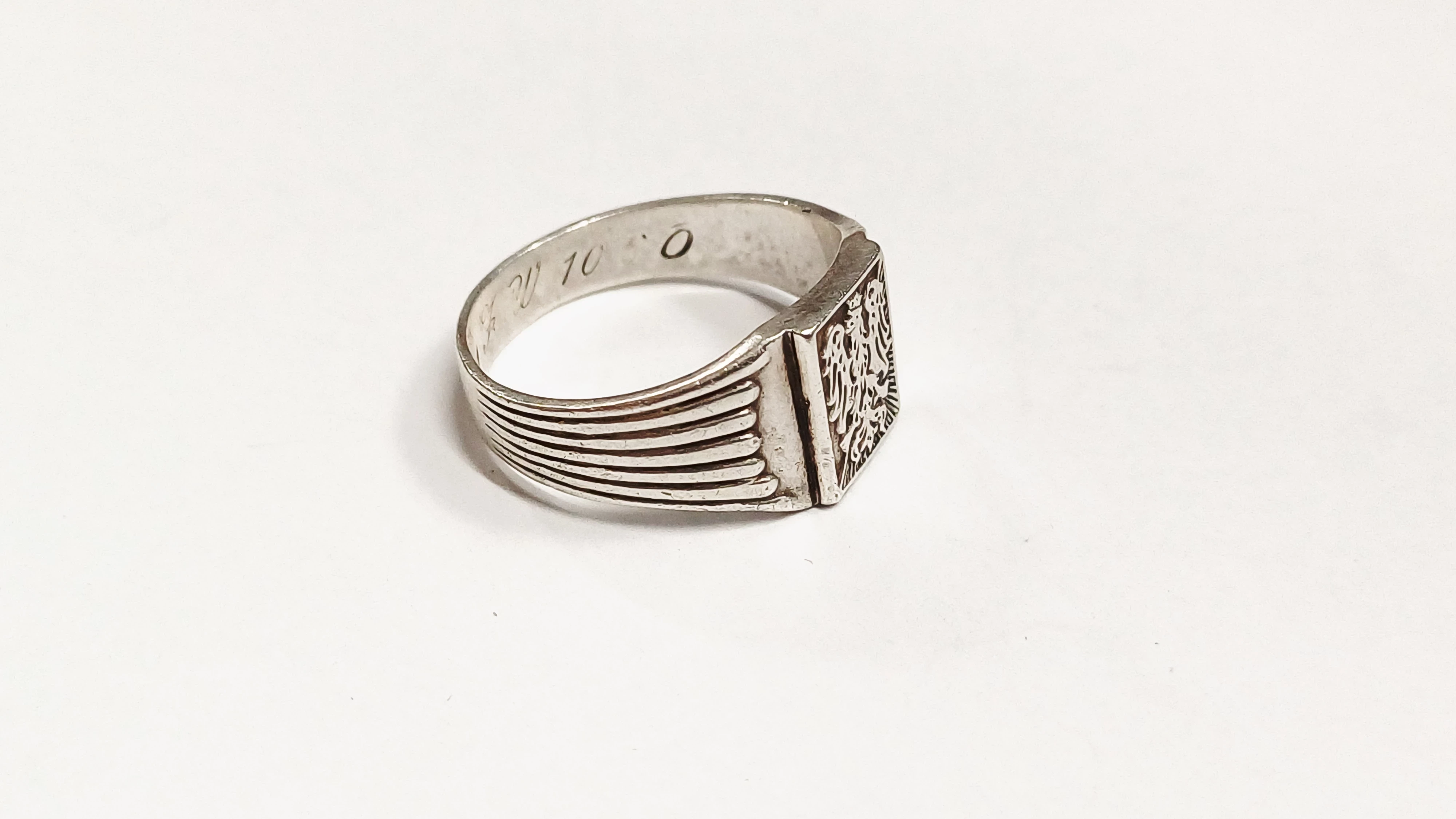 stary-sygnet-z-orlem-925-r26-material-17128-8