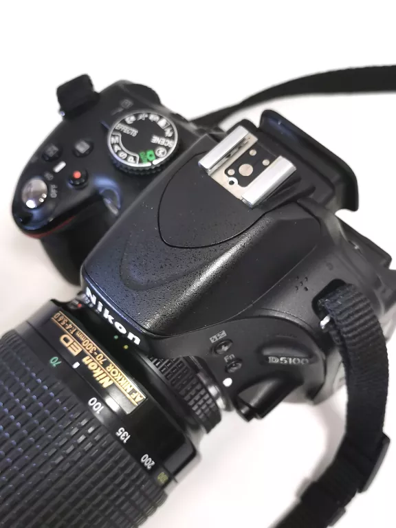 PODKASZARKA MAKITA UR3000