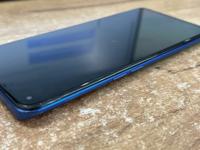 TELEFON REALME GT NEO 3T 8 GB / 256 GB 5G DRAGON BALL ///OPIS!!!!