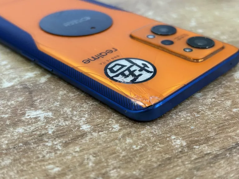 TELEFON REALME GT NEO 3T 8 GB / 256 GB 5G DRAGON BALL ///OPIS!!!!