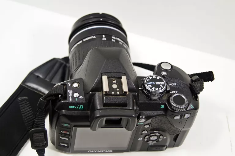 OLYMPUS E-510 + 2X OBIEKTYW + 2XBATERIA + ŁADOWARKA + 2X TULIPAN + CF4GB