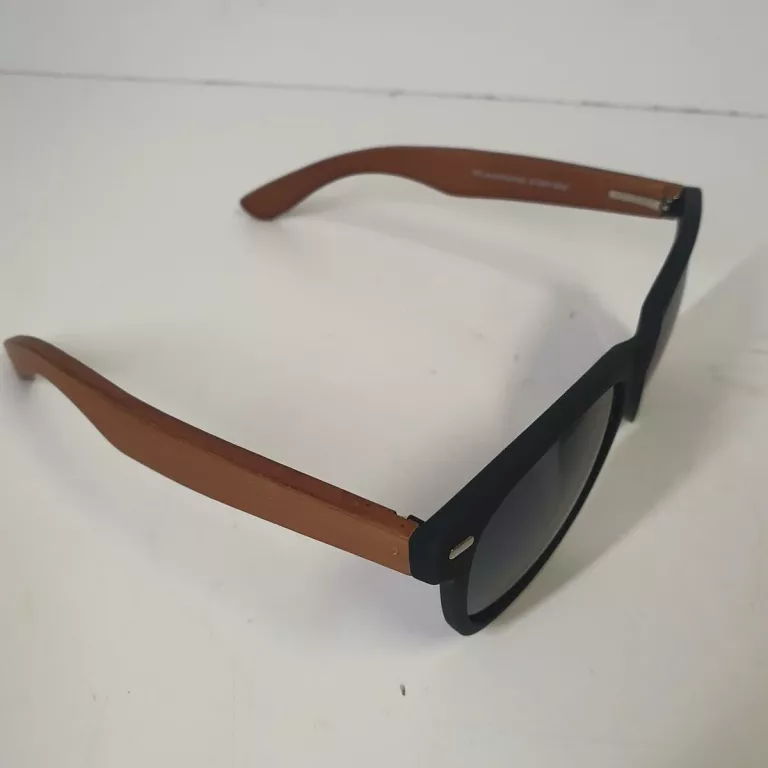 STYLOWE OKULARY PRZECIWSŁONECZNE RE ACCESSORIES