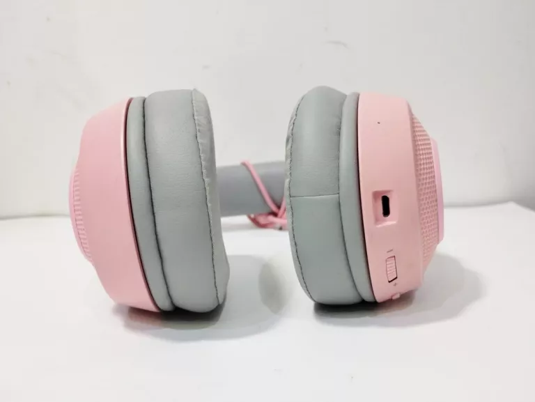 SŁUCHAWKI BEZPRZEWODOWE WOKÓŁUSZNE RAZER KRAKEN KITTY