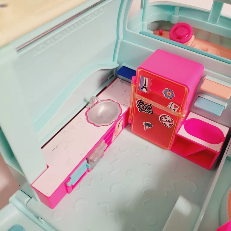 lalka-lol-surprise-omg-samochod-kamper-lol-5w1-grill-groove-camper-stan-11323-2