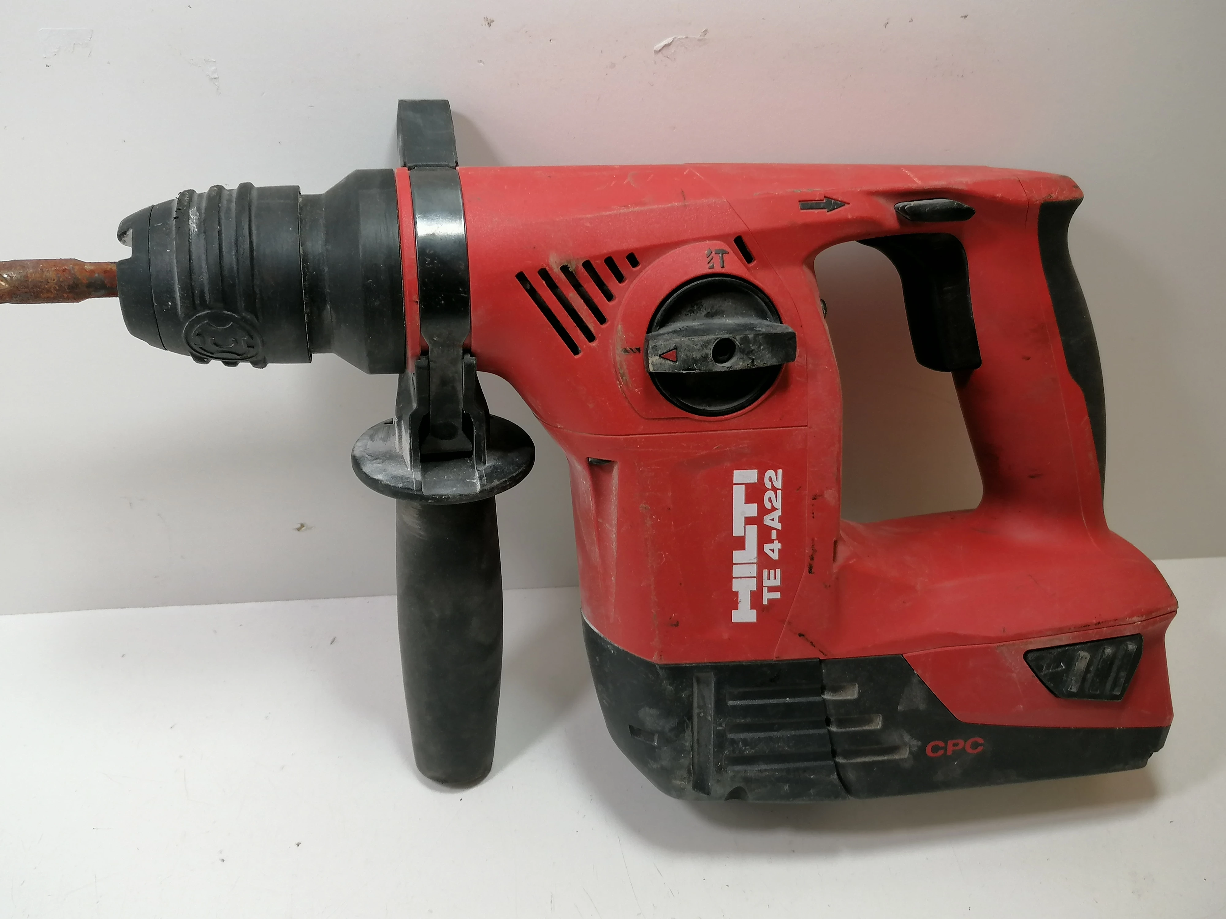 mlotowiertarka-hilti-te-4-a22-lad-maksymalna-moc-65000