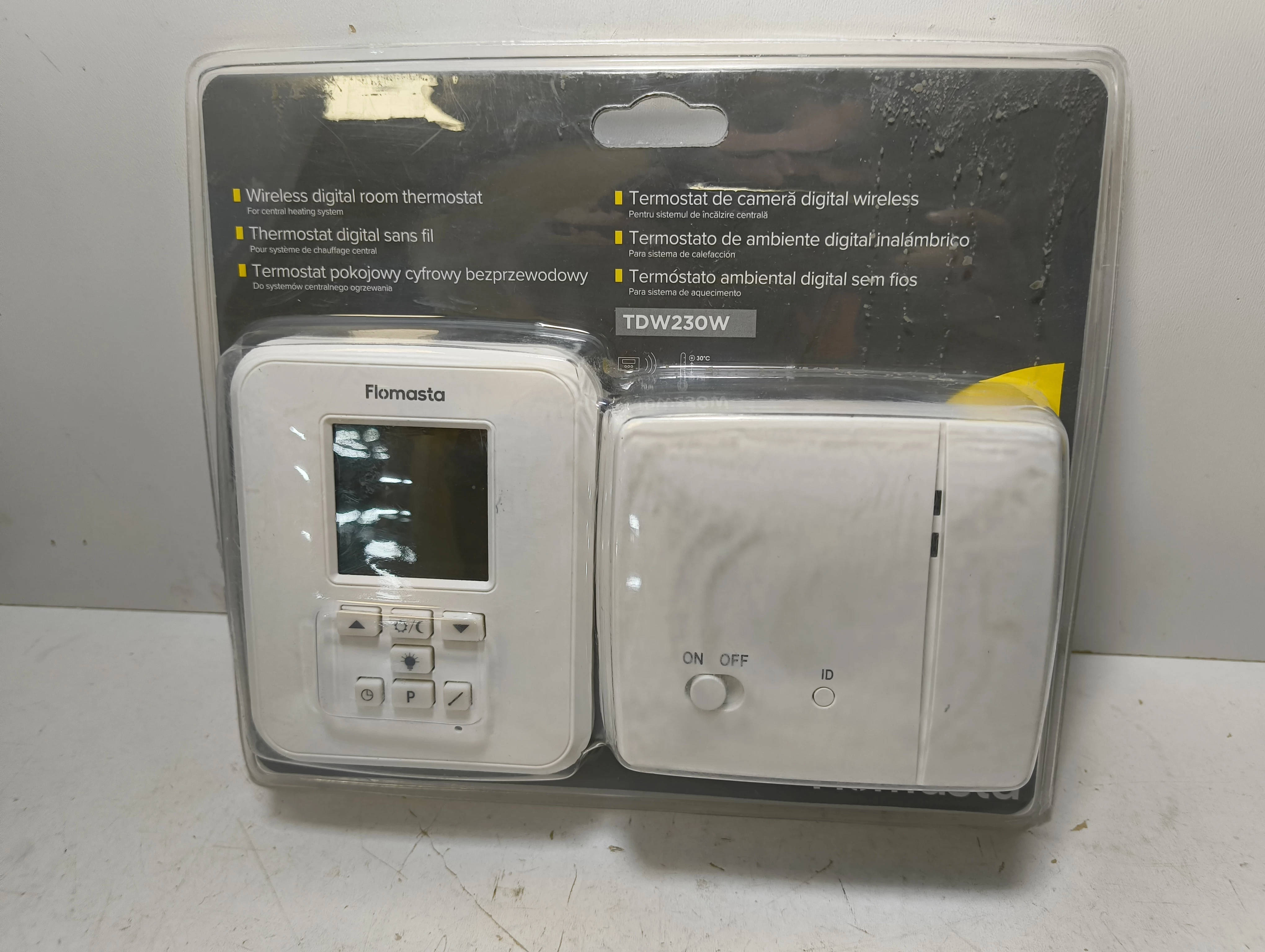 termostat-pokojowy-flomasta-tdw230w-osiedle-niepodleglosci-1-krakow