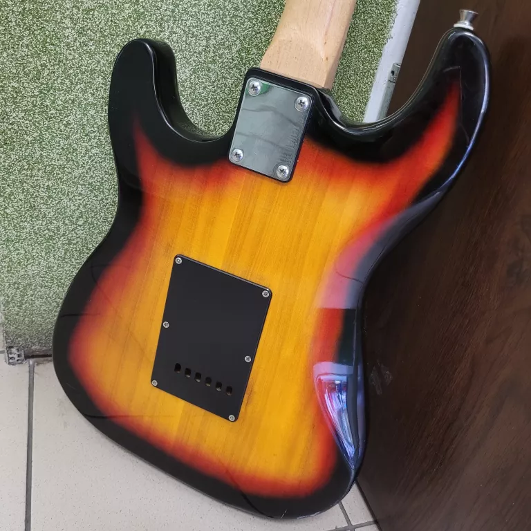 GITARA ELEKTRYCZNA WILSON STARTOCASTER