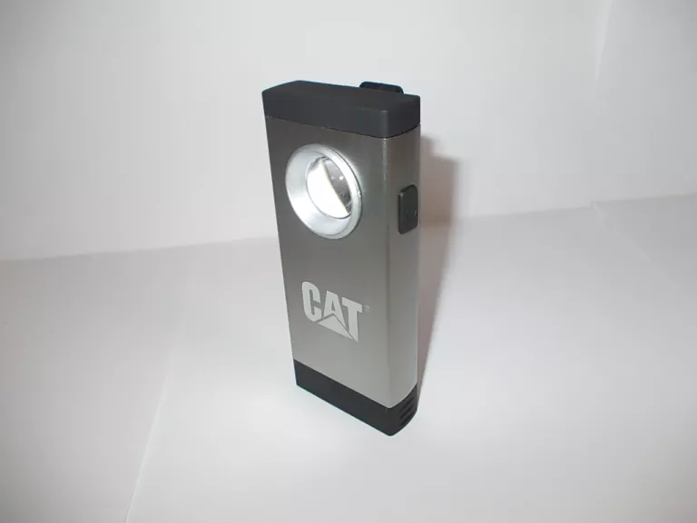 LATARKA LED 250 LUMENÓW - LATARKA NA KLIPS MAGNETYCZNA CAT CT5110