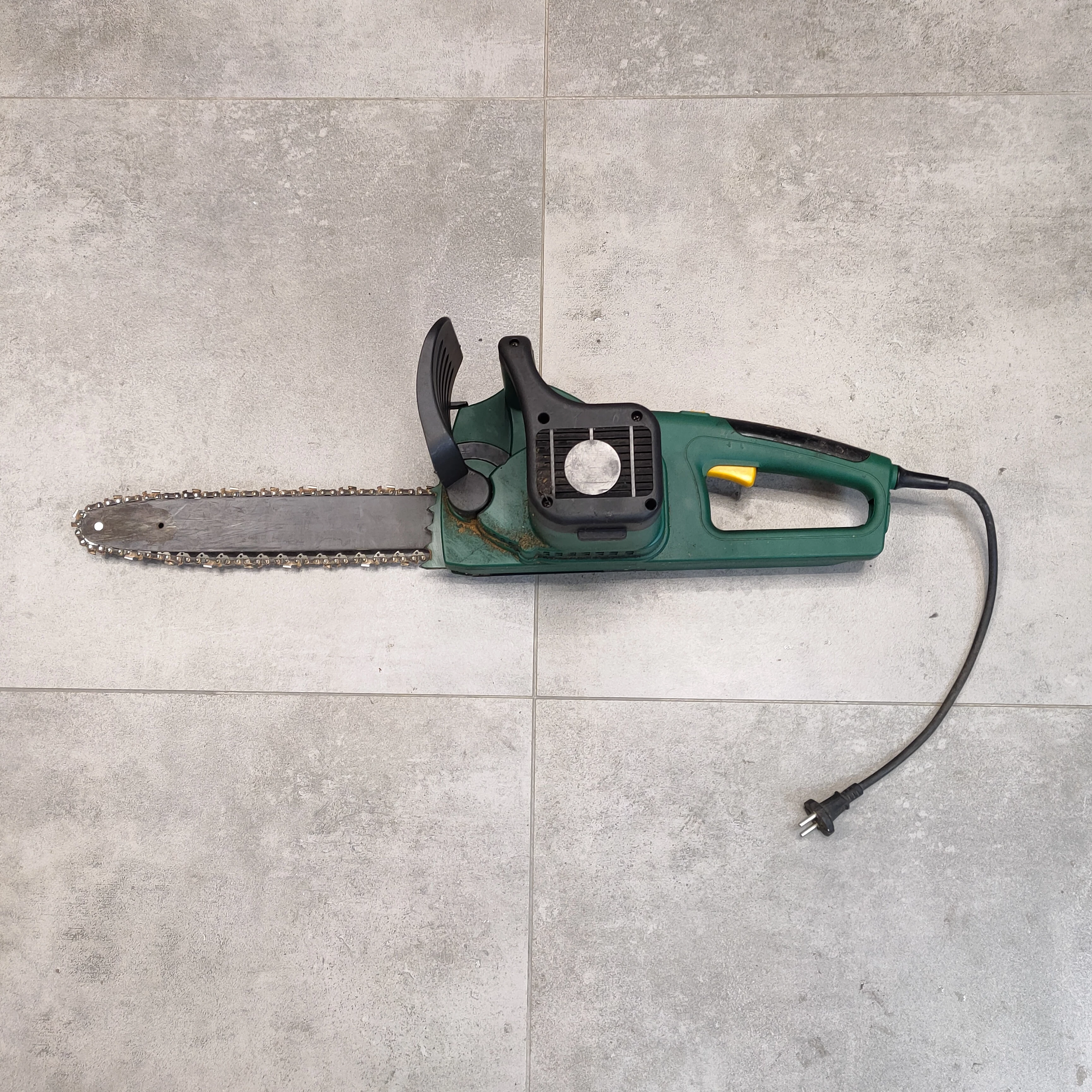 elektryczna-pilarka-lancuchowa-1400w-castorama-wojska-polskiego-44-bytow