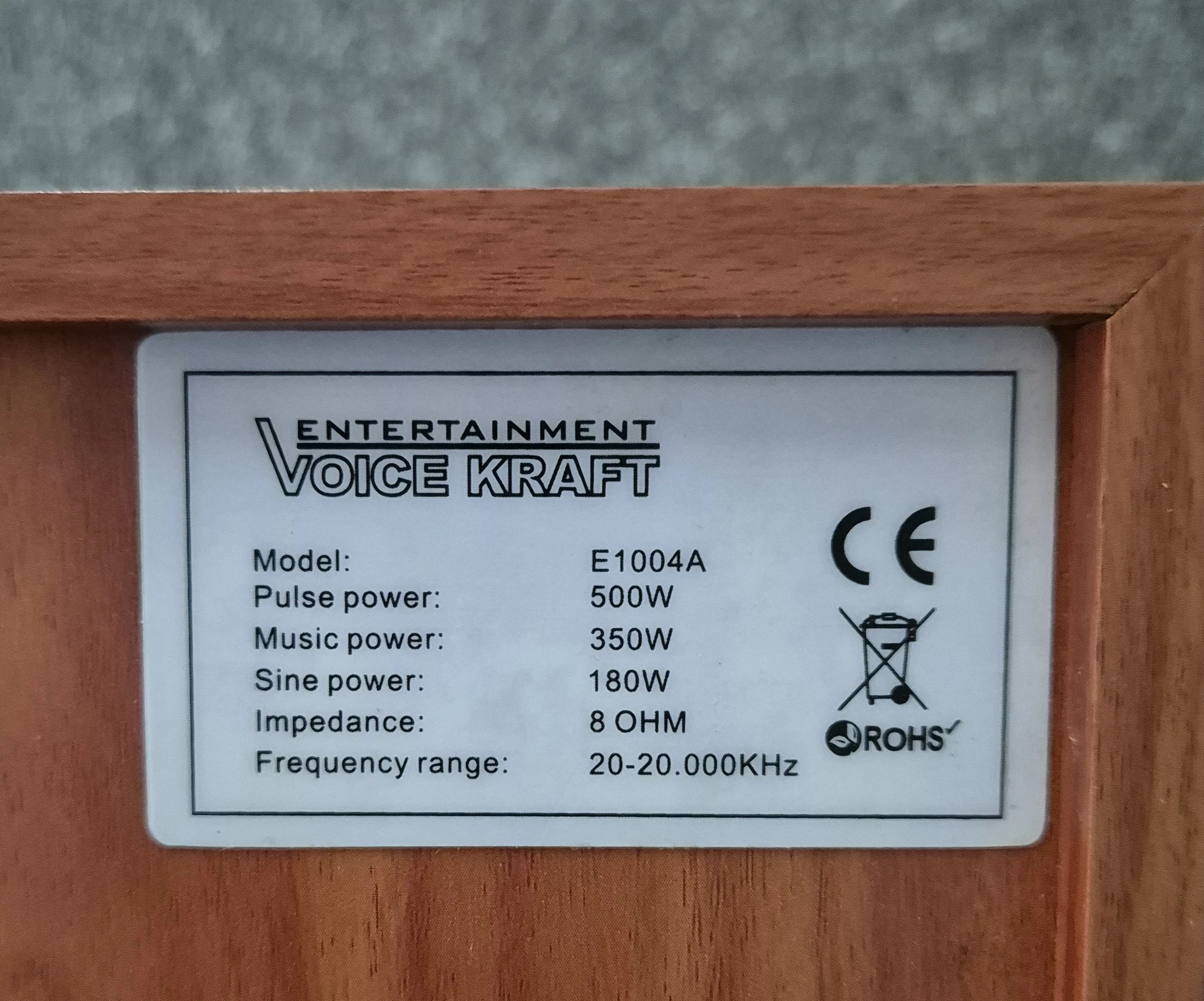 kolumny-voice-kraft-e1004a-brazowe-kod-producenta-vk-1004