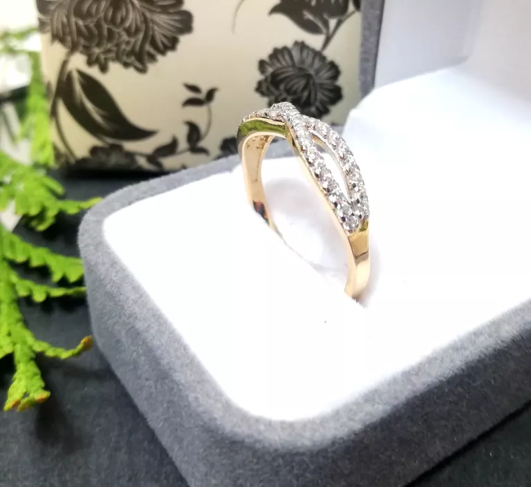 zloty-pierscionek-nieskonczonosc-z-cyrkoniami-290gr-585-r22-j-stan-11323-238058