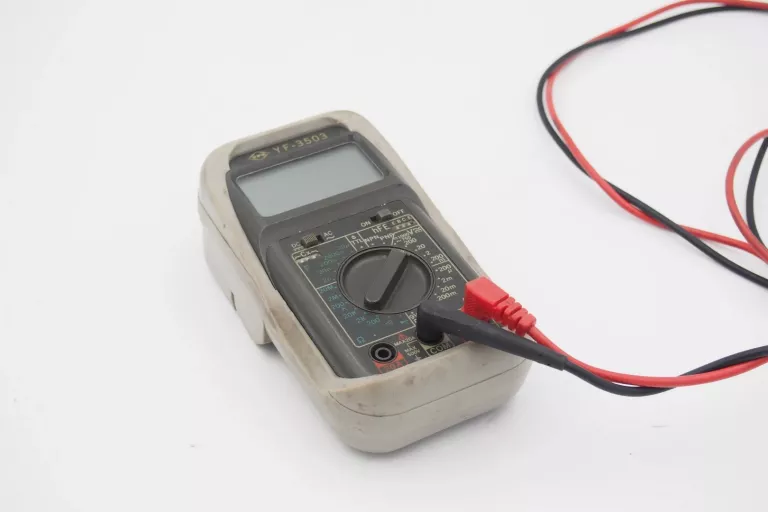 MIERNIK YFE YF-3503