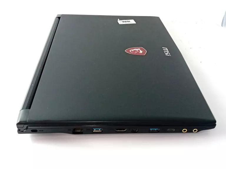 LAPTOP MSI MS-16J9 15,6 " INTEL CORE I7 8 GB / 1000 GB + ŁAD