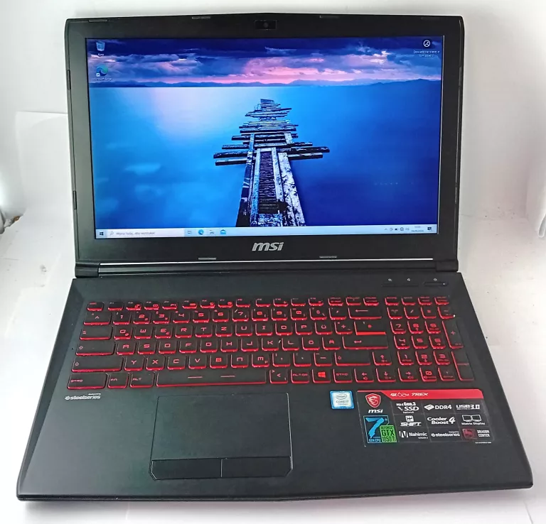 LAPTOP MSI MS-16J9 15,6 " INTEL CORE I7 8 GB / 1000 GB + ŁAD