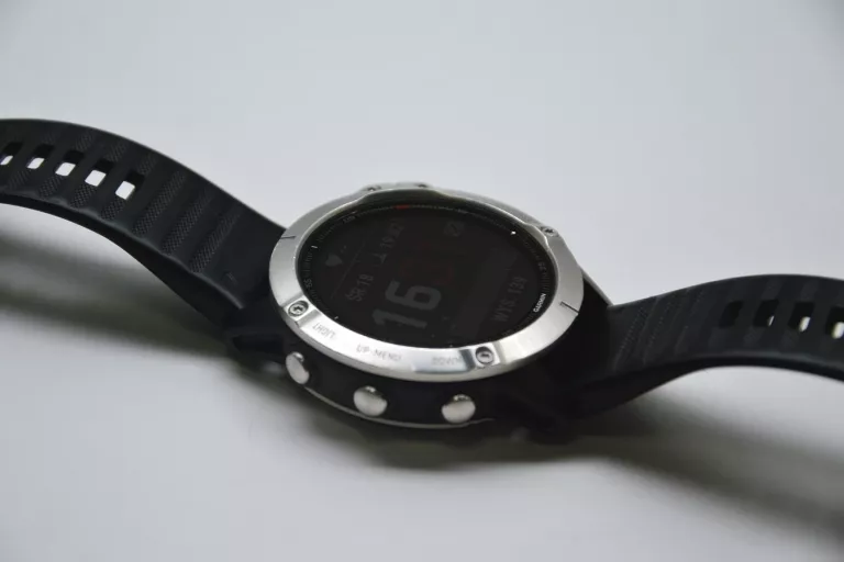 ZEGAREK SPORTOWY GARMIN FENIX 6