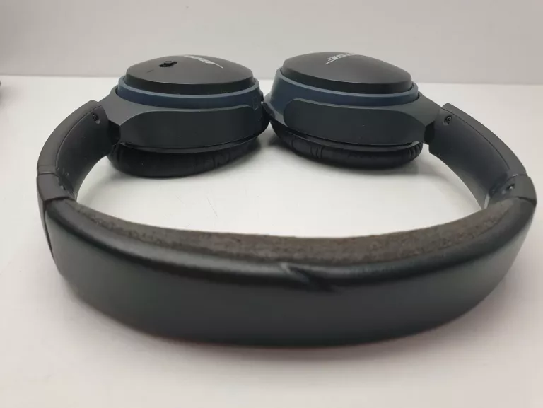 SŁUCHAWKI BOSE SOUNDLINK AROUND EAR 2