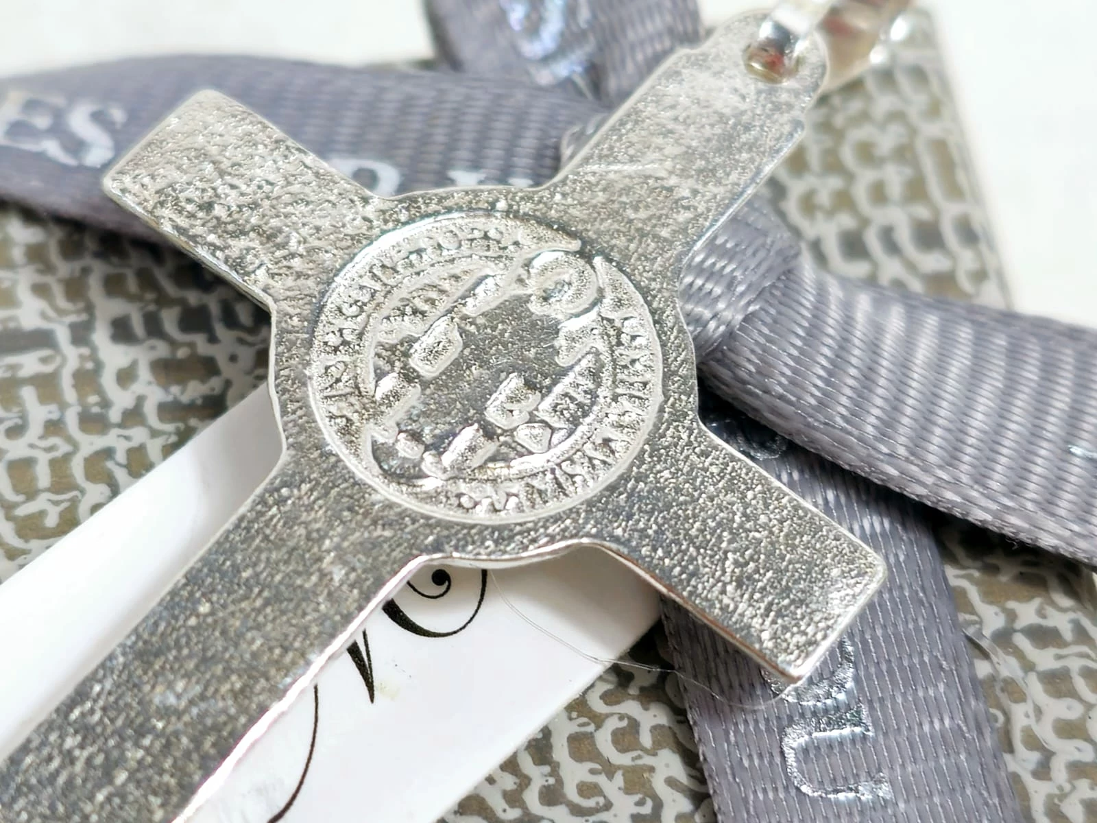 prosty-srebrny-krzyz-z-jezusem-p925-526g-5cm-marka-226434-1704211