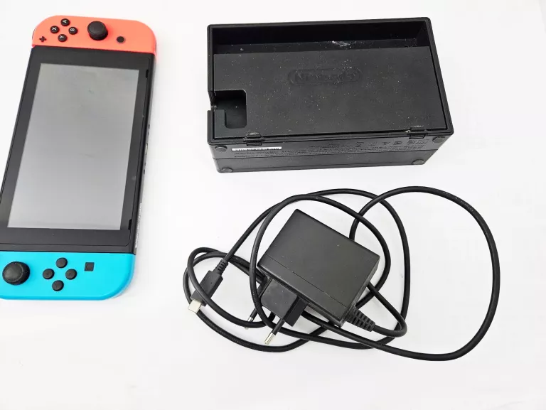 KONSOLA NINTENDO SWITCH