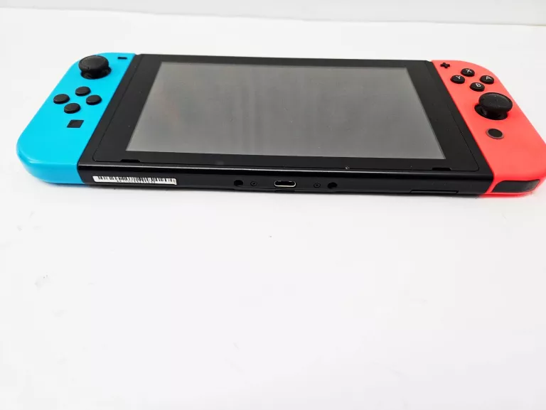 KONSOLA NINTENDO SWITCH