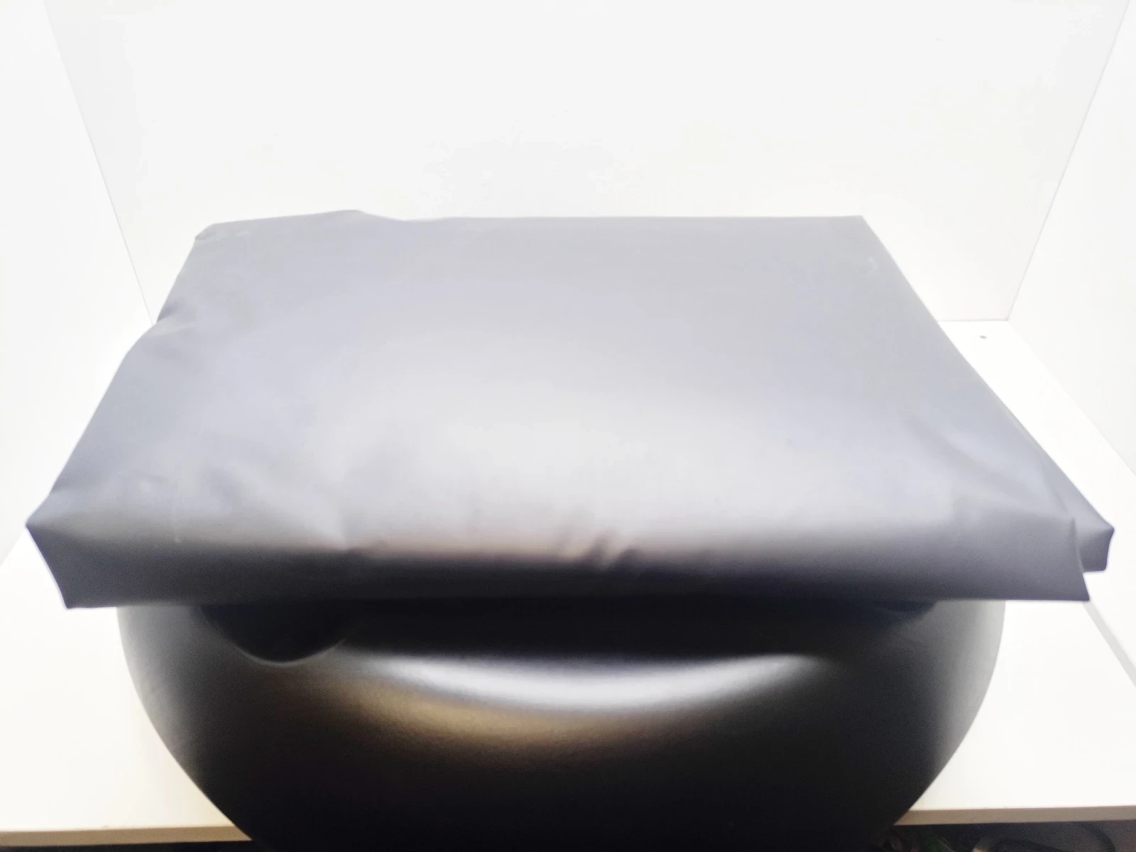 worek-treningowy-dmuchany-outshock-dm-ad-100-ean-gtin-3583787860519