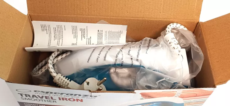 MAŁE ŻELAZKO TURYSTYCZNE MINI ŻELAZKO PODRÓŻNE PORĘCZNE I LEKKIE