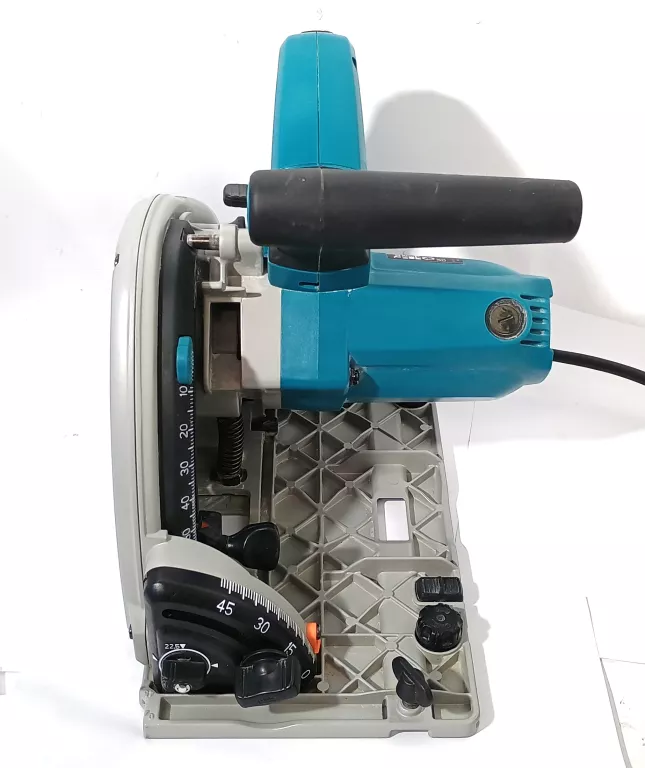PILA PILARKO-ZAGŁĘBIARKA MAKITA SP6000 1300W/WALIZ