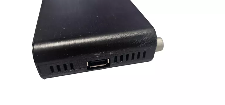 manta-dvbt010sxt2-dekoder-tuner-dvb-t-stan-11323-2