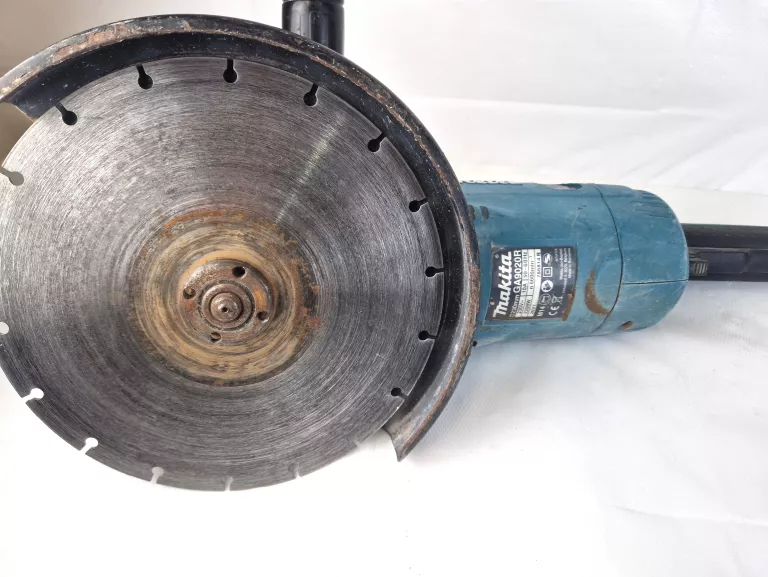 MAKITA SZLIFIERKA KĄTOWA GA9020R 2200W 230MM