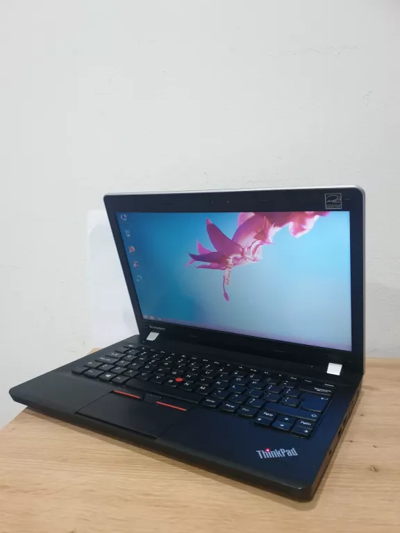 LAPTOP LENOVO E330 WIN 8,1 PRO INTEL CORE I5 3340M 4/320GB + ZASILACZ