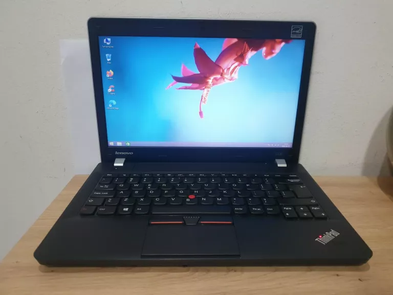 LAPTOP LENOVO E330 WIN 8,1 PRO INTEL CORE I5 3340M 4/320GB + ZASILACZ