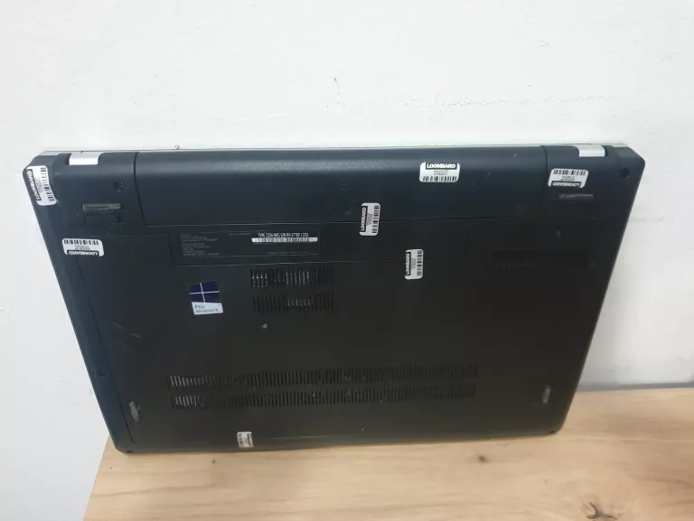 LAPTOP LENOVO E330 WIN 8,1 PRO INTEL CORE I5 3340M 4/320GB + ZASILACZ