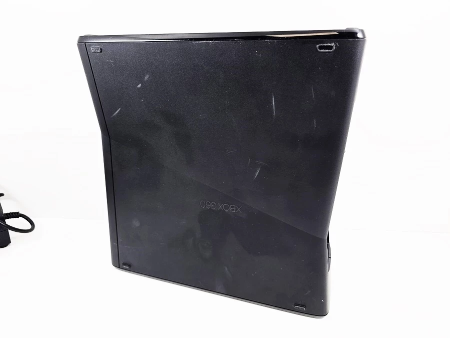 konsola-xbox-360-slim-model-1439-z-padem-nie-oryginalny-na-kablu-gry-w-zestawie-205998-225570