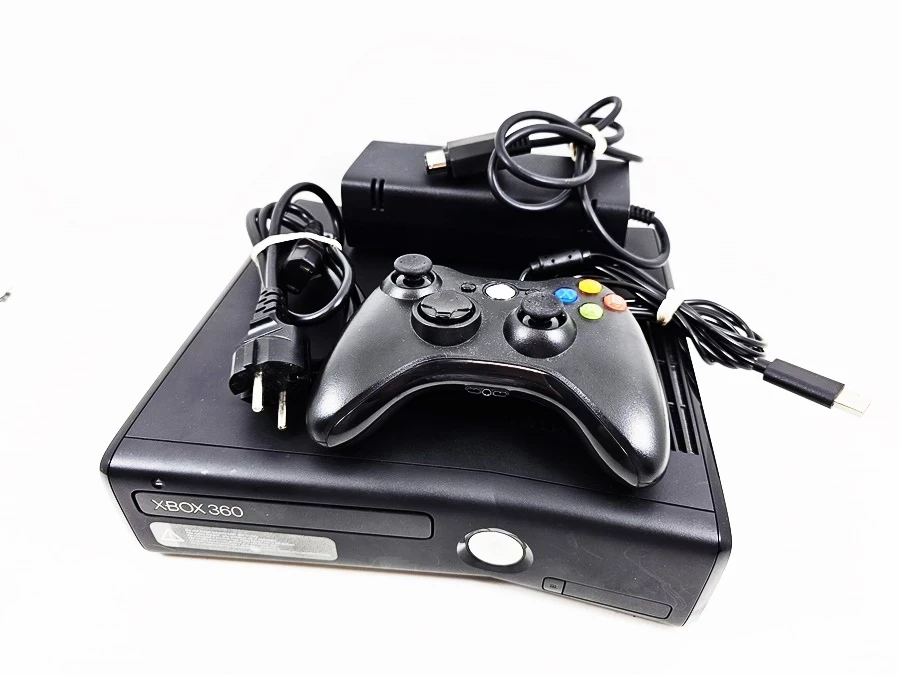 konsola-xbox-360-slim-model-1439-z-padem-nie-oryginalny-na-kablu-krzywoustego-324-wroclaw