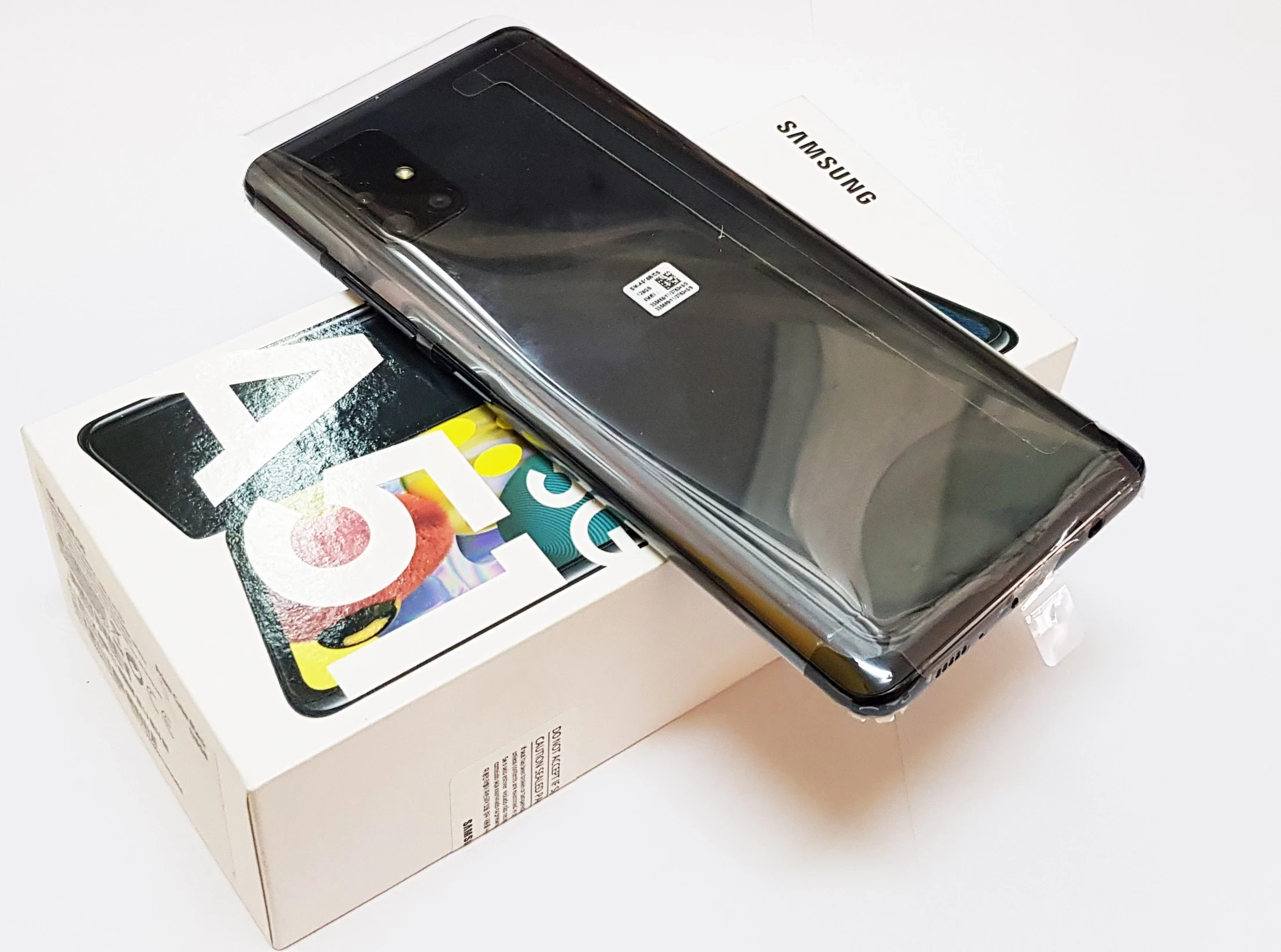 jak-nowy-telefon-samsung-galaxy-a51-5g-wbudowana-pamiec-202869-214189