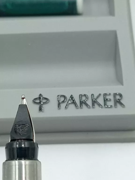 PIÓRO PARKER