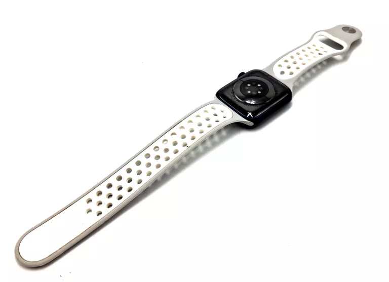 APPLE WATCH SERIES 6 44 MM