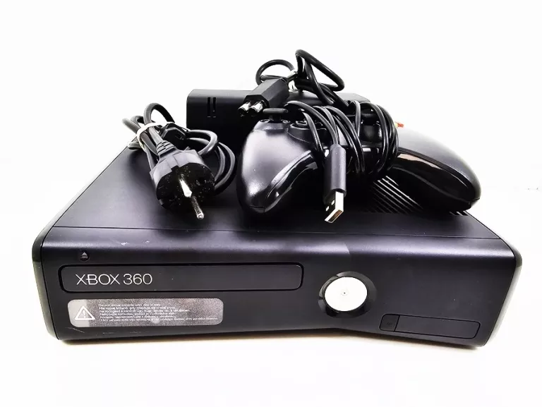 konsola-xbox-360-slim-model-1439-z-padem-nie-oryginalny-na-kablu-ean-gtin-0885370127195