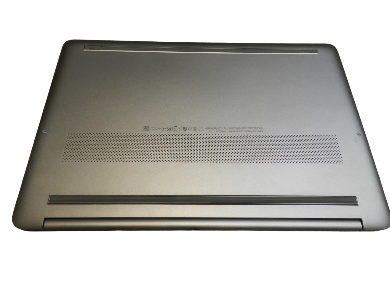 laptop-hp-15s-amd-ryzen-58-gb-256-gb-ssd-ean-gtin-196337226500