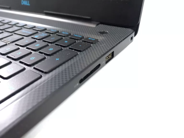 LAPTOP DELL INSPIRON G3 3579 15,6 " INTEL CORE I5 16 GB / 1512 GB