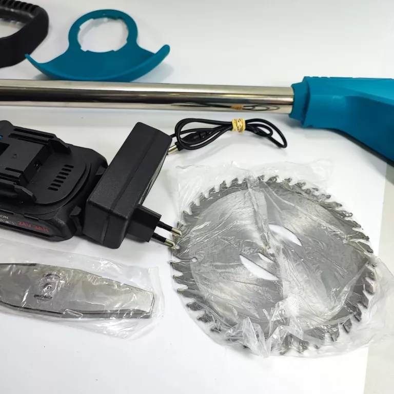 PODKASZARKA KOSA AKUMULATOROWA 3000AH BOXER BX-141