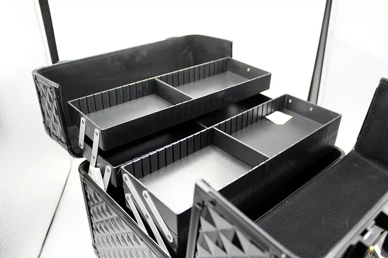 KUFER KOSMETYCZNY NEONAIL ROZM. M 35 X 30 X 24,5 CM CZARNY