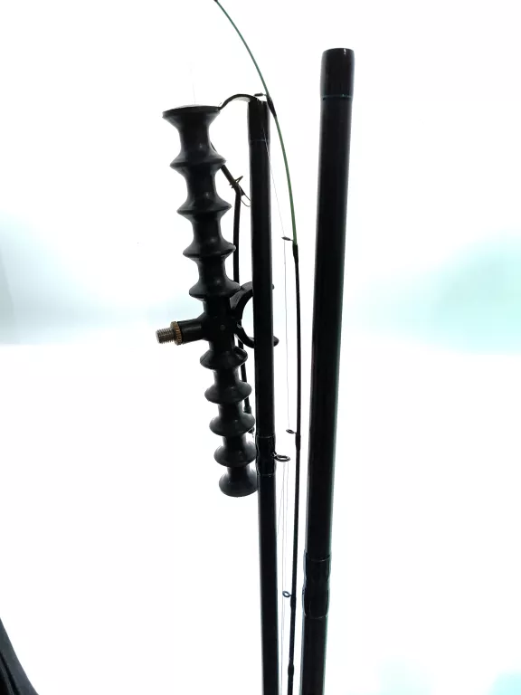 WĘDKA SASORI FEEDER 390 10,00-100,00 G 137 + ETUI MIKADO FEEDER + AKCESORI