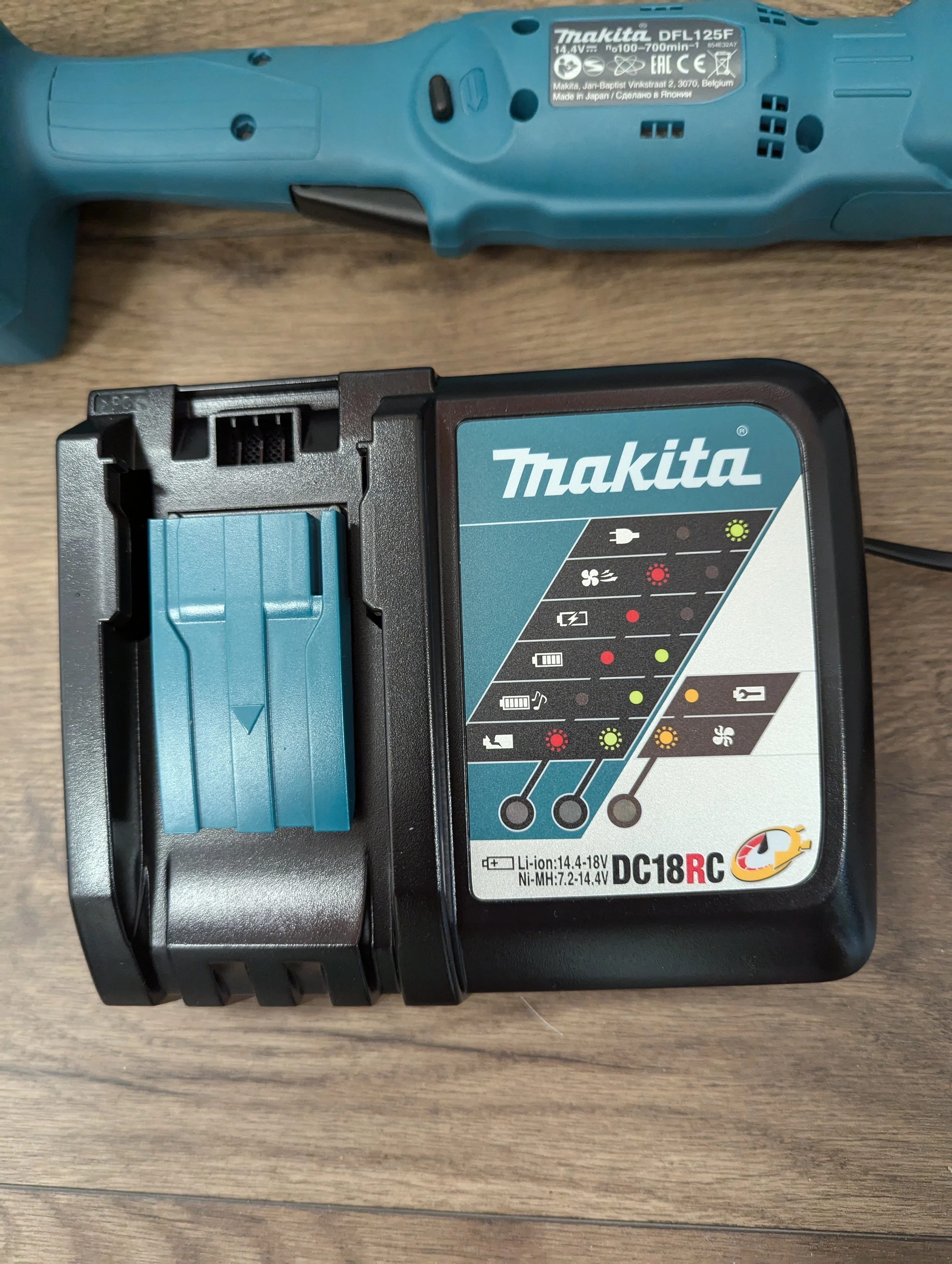 klucz-dynamometryczny-katowy-makita-dfl125-napiecie-v-128682-5