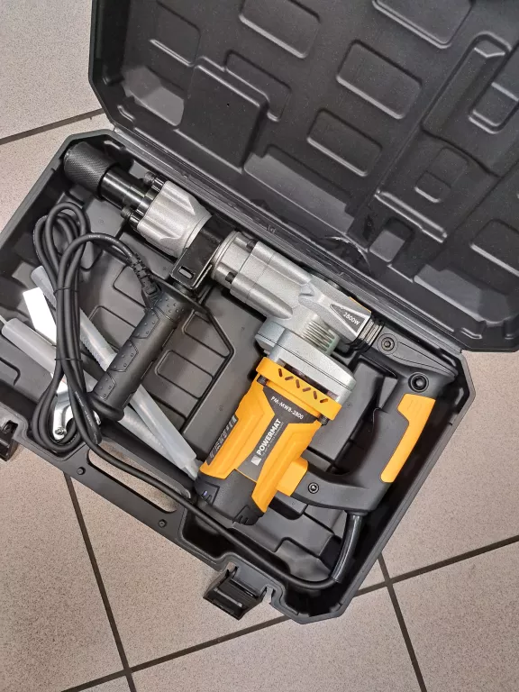 MŁOT WYBURZENIOWY POWERMAT PM-MWB-2800 15 J 2800 W