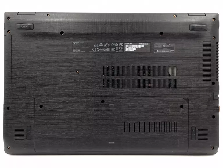 ACER ASPIRE E5-774 17,3 " INTEL CORE I3 8 GB / 256 GB